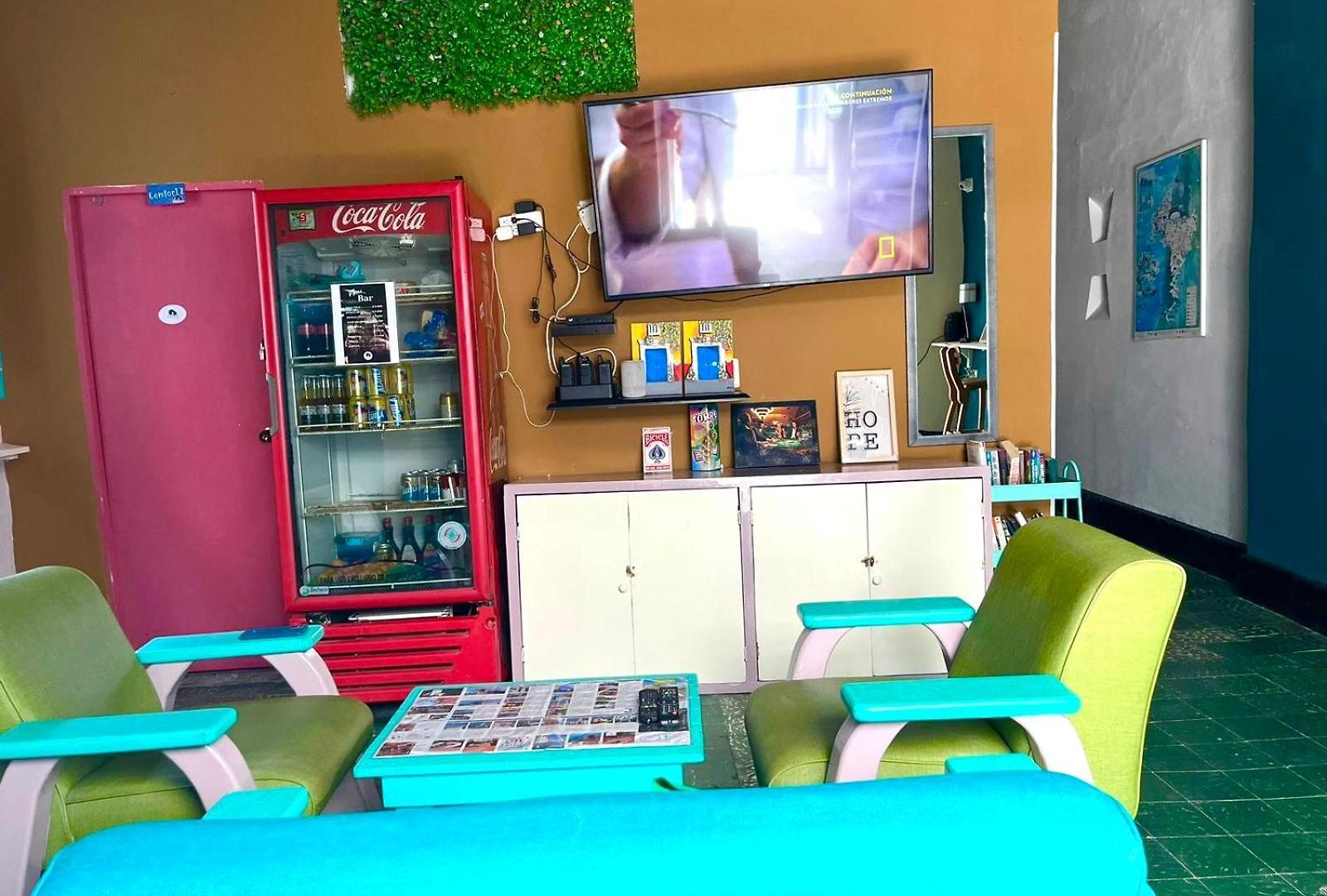 Hostal La Viduka *